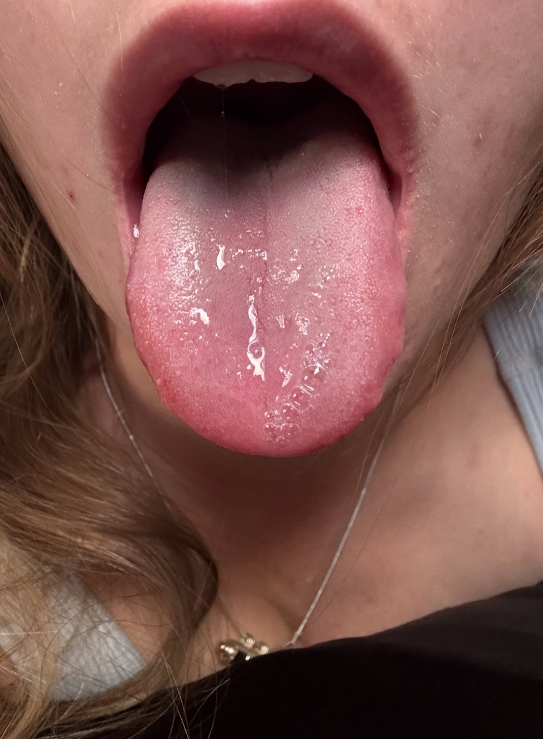 I’m so thirsty for your piss. Please let me be your urinal #x163jsi7