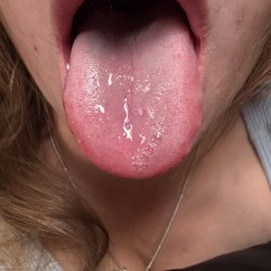 I’m so thirsty for your piss. Please let me be your urinal