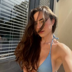 I want to look innocent, but I am too horny for you Daddy