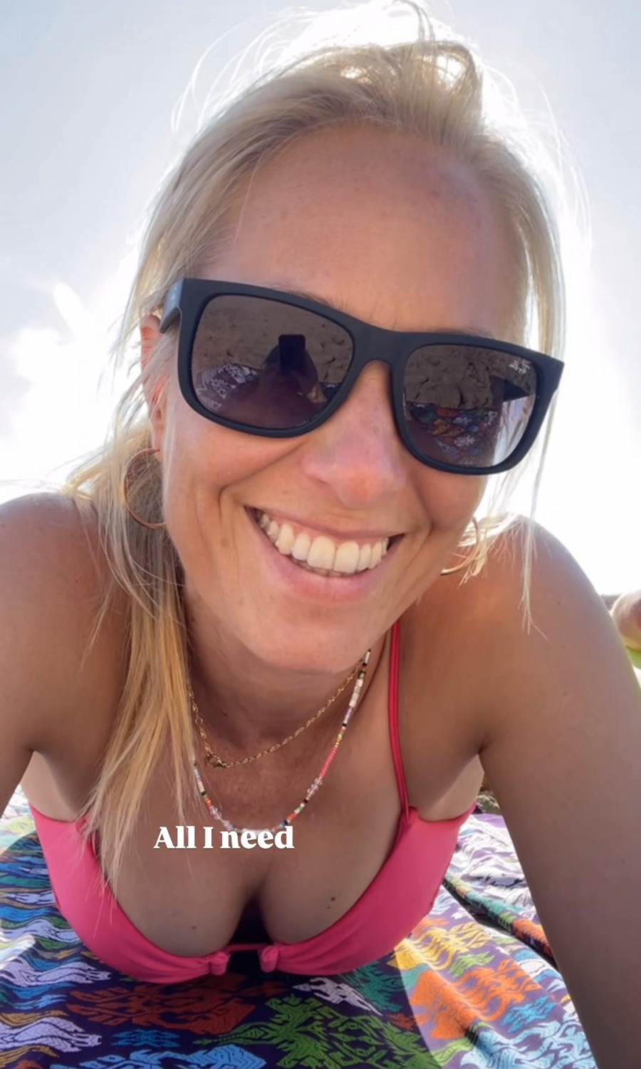 Angela Webslut #xdm0LIo9