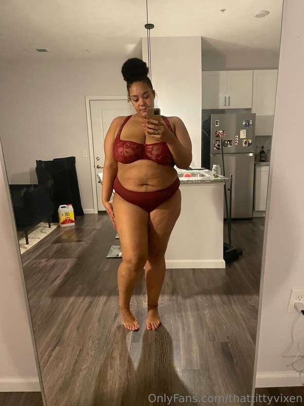 Ebony Busty !!!!!! #XwYLwqLa