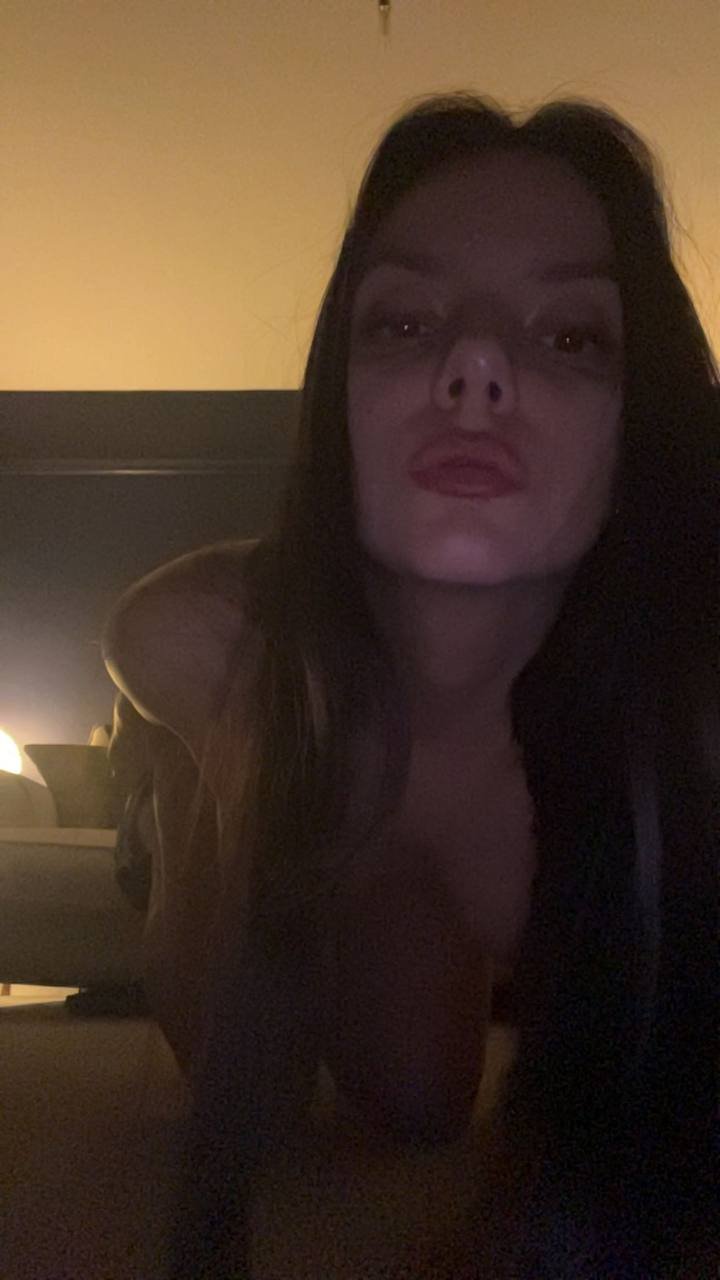 Dafne K x23 #y0F2UWTL