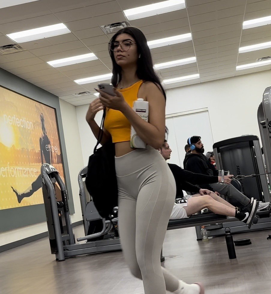 Candid Ass #Y8YyMBo1