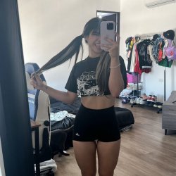 Alana Flores (1)