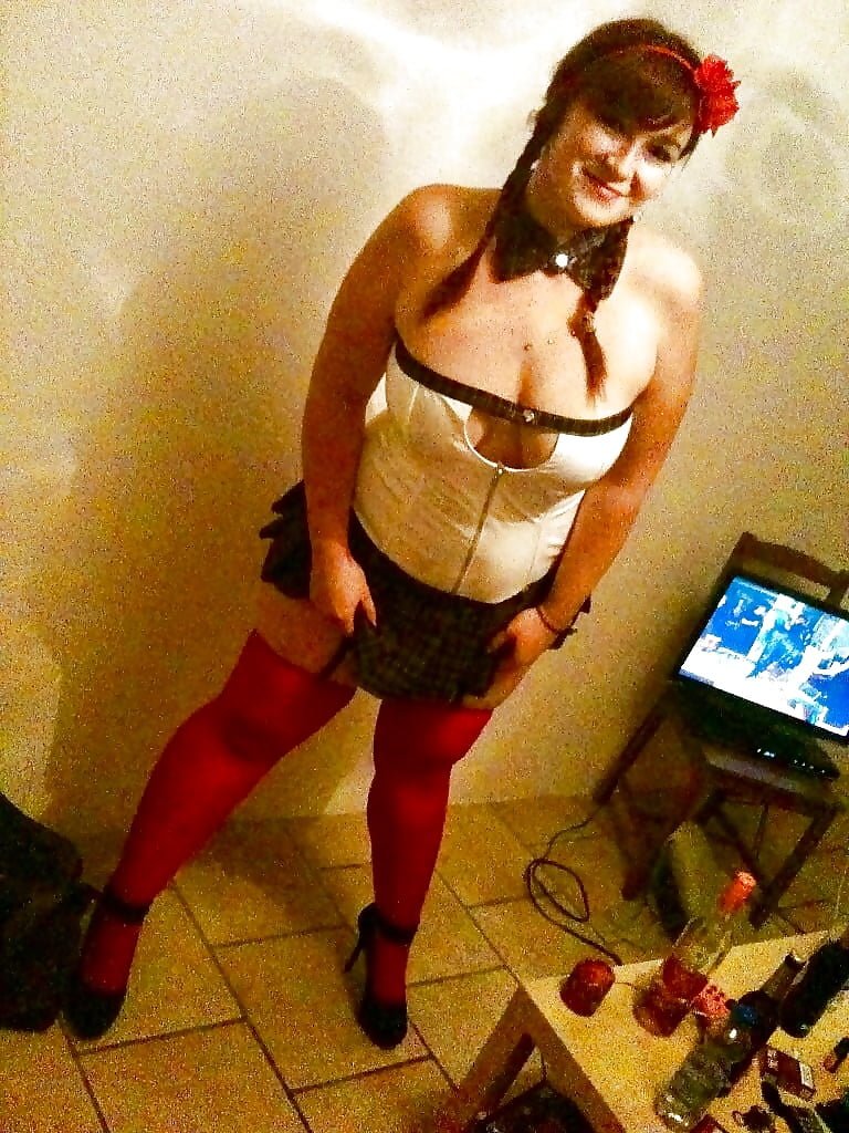 German webslut Julchen make her famous #yqX3XuNy