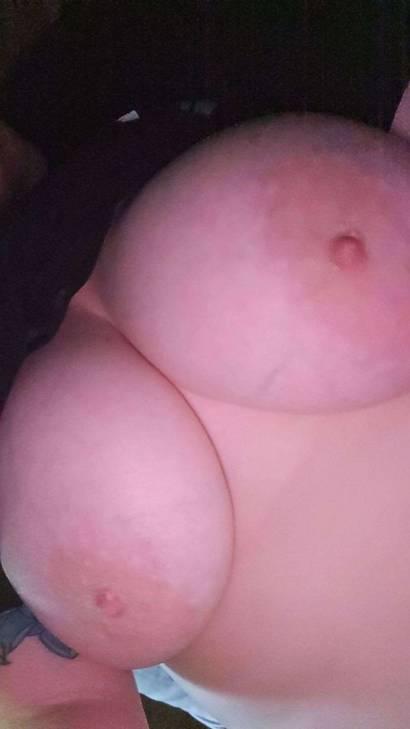Big titty pawg slut from New Hampshire #Z1nDApxk