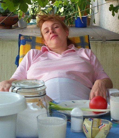 Charlotte's nude pregnant body #z7baHye5
