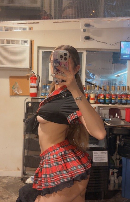 stunning tatted latina #0dsvXo8I