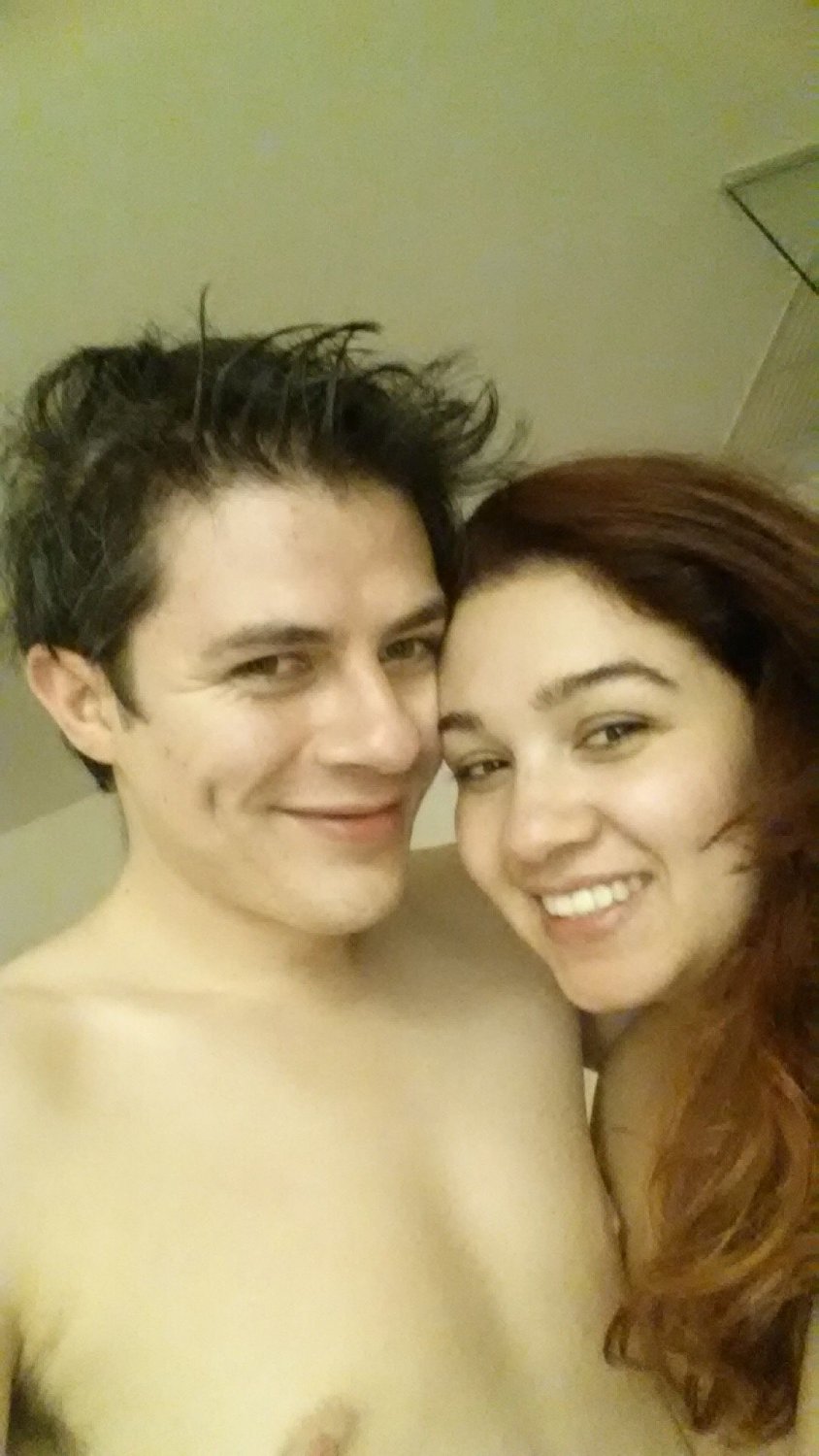 Esposa mexicana grávida #0J4VqOGo