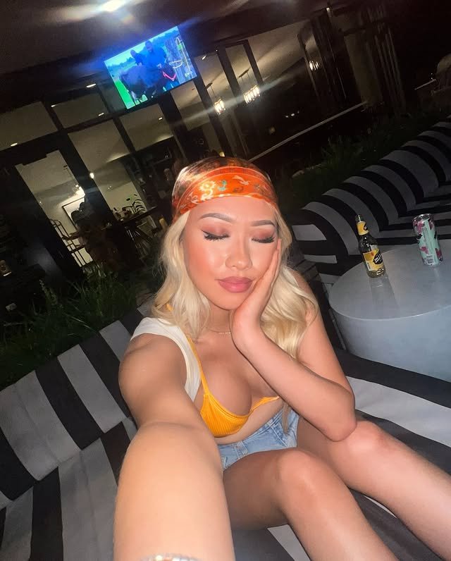 Sexy busty ABG MILF Nubs #0kd8JhmZ