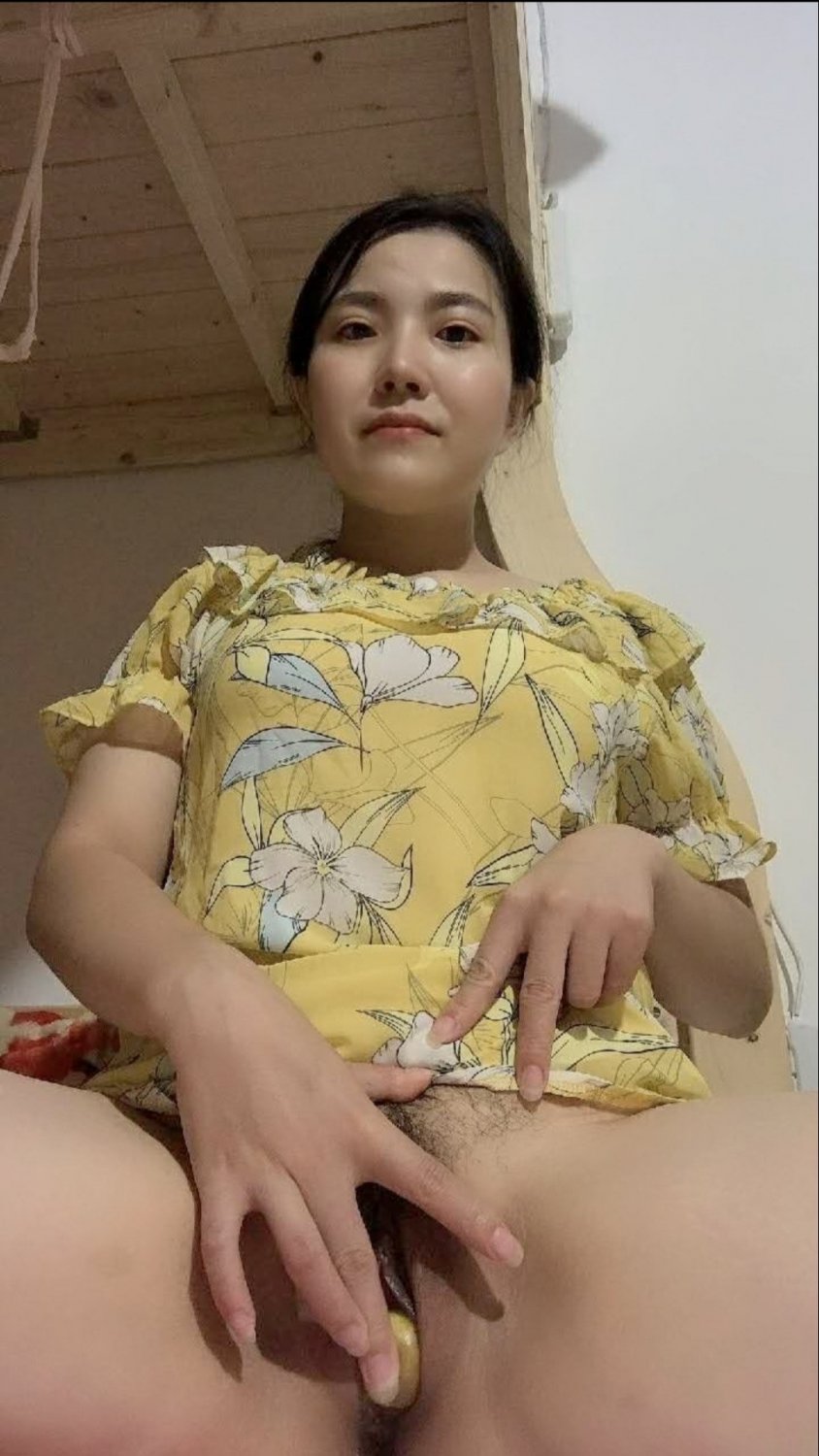 Busty Chinese Wife Spreading Legs for Hubby’s Cam #0PfeTKbo