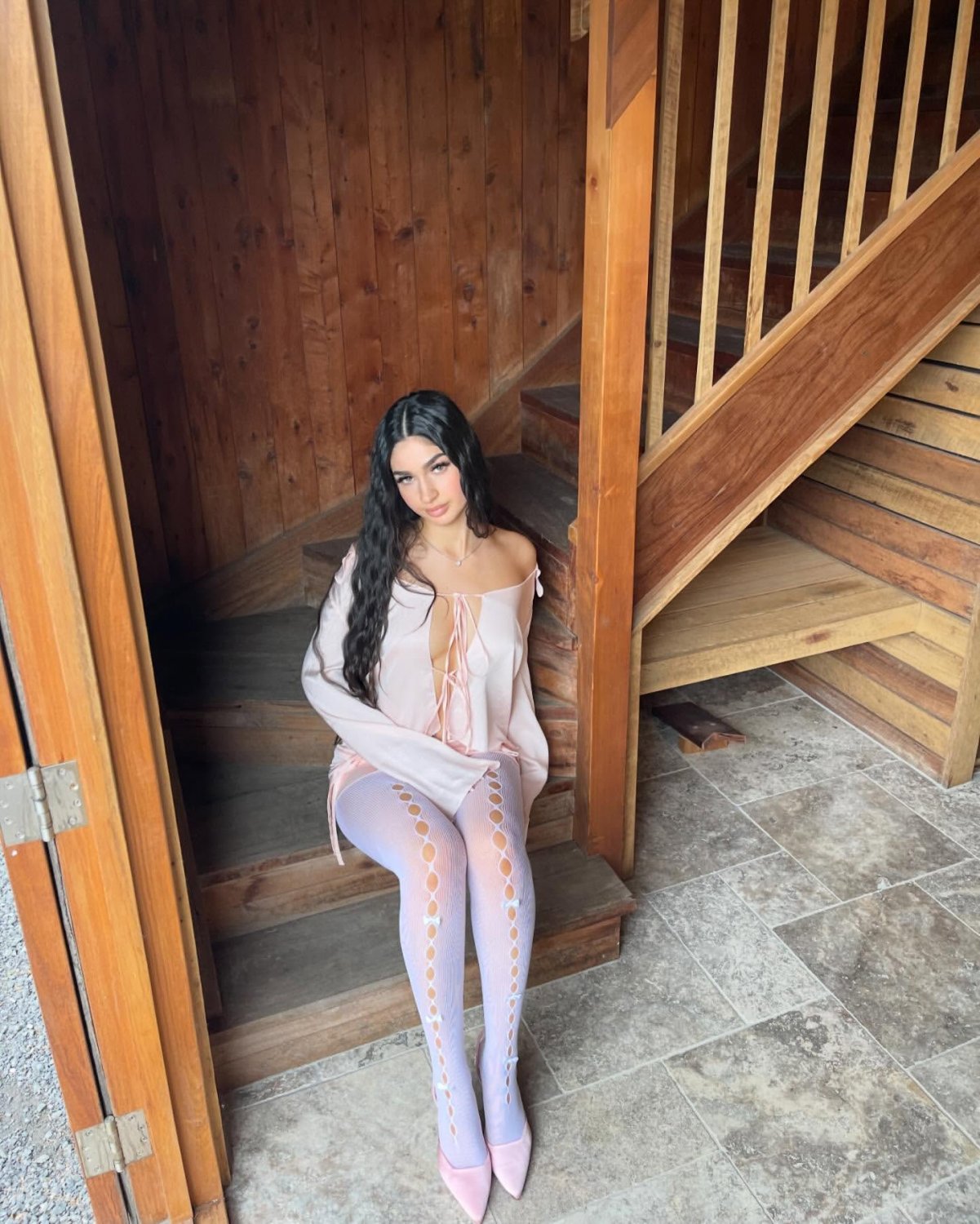 Teen Latina cutie loves showing off her perfect body online #0VuGW4ho