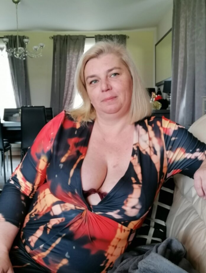 0zonxzst Jessie Ovaerts from Belgium, Maastrichtersteenweg, Tongeren sub and addicted cum and piswhore #0zOnxzSt