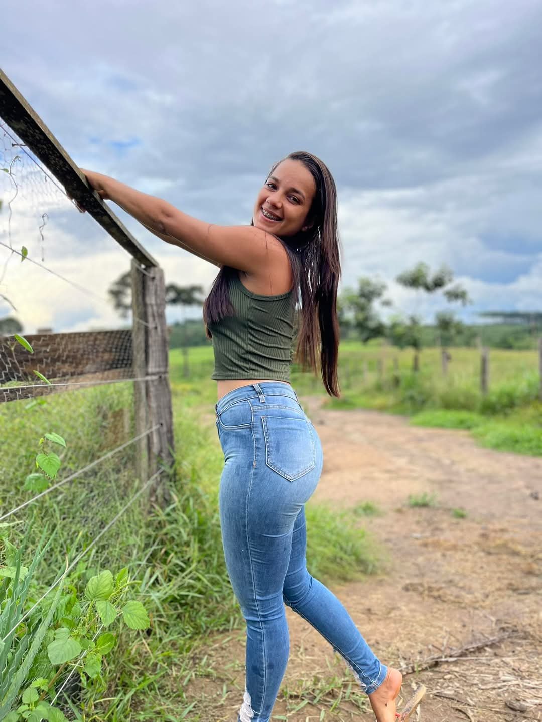 Mulher rabuda do caralho 🤤😜 #13s1q6ut
