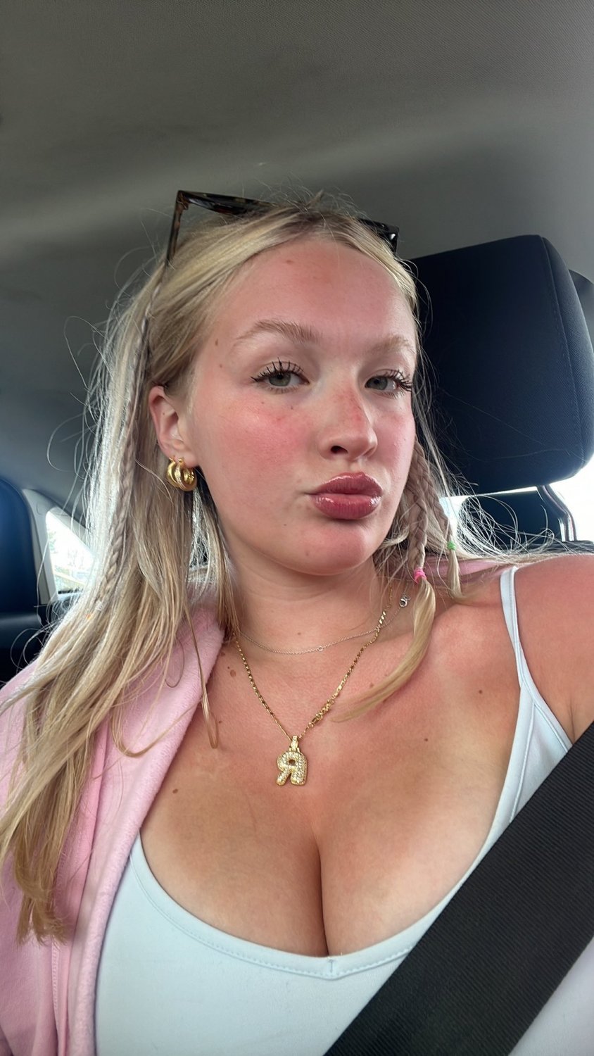 submitted by a hung bwc #1Dk53uCG