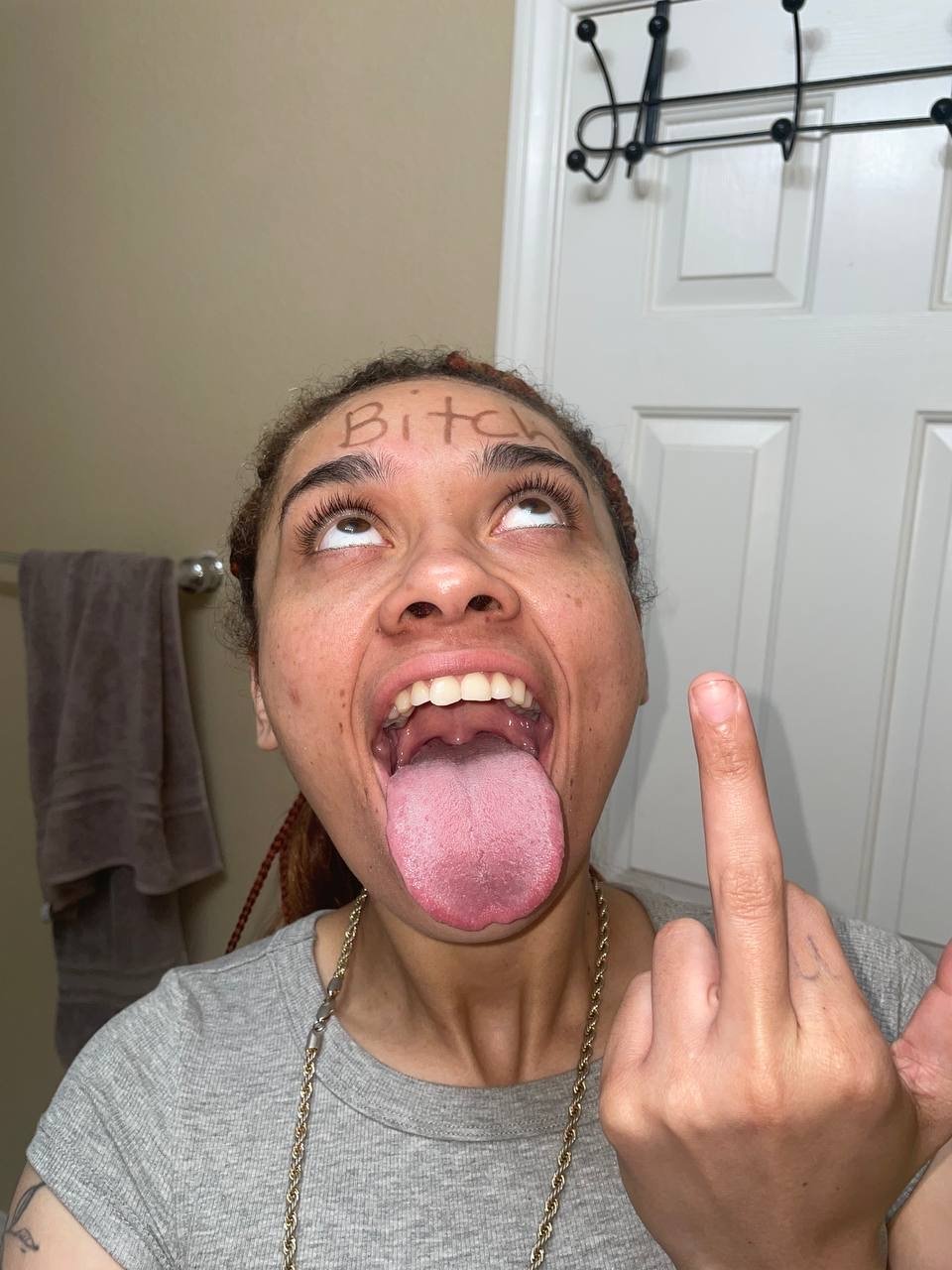 part two of my newest slut😈 #1w5m1hTv
