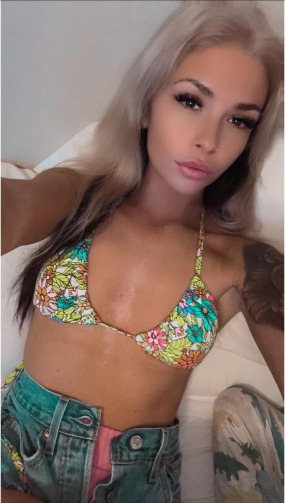 Sexy slut #1zhtBy0C
