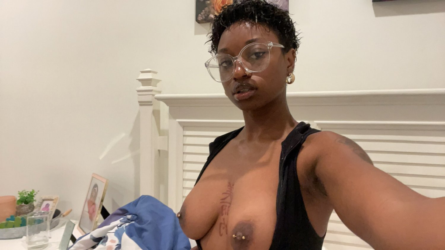 Dark Skin Tomboy Short Hair Baddie #20pAJffr