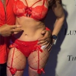 Big ass MILF Mylie