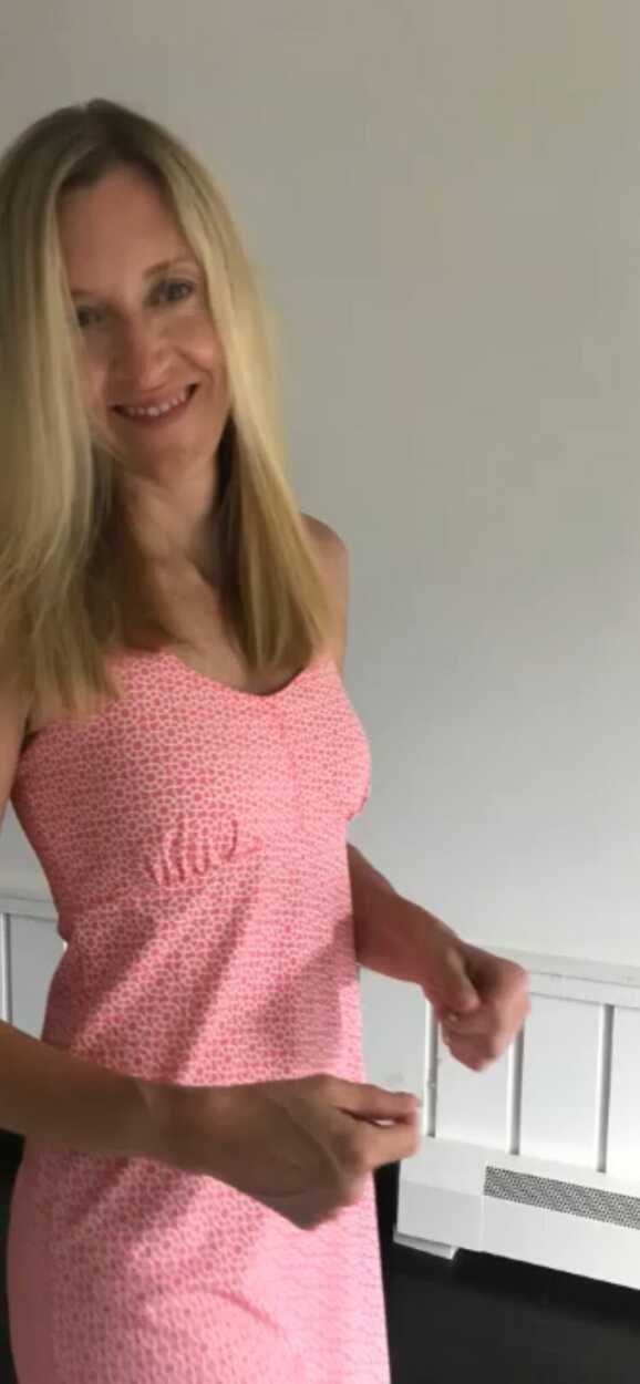 Save and share this slut! #2AavAjJV