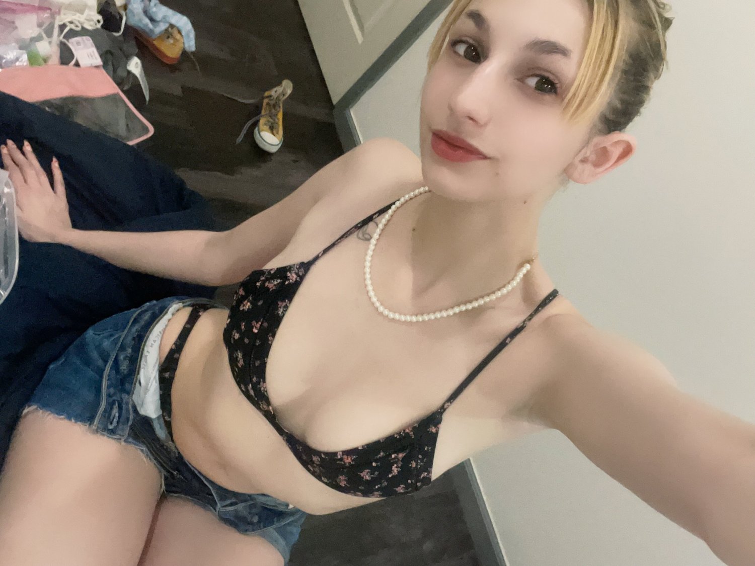 Caught Gf #2FSTdzrv