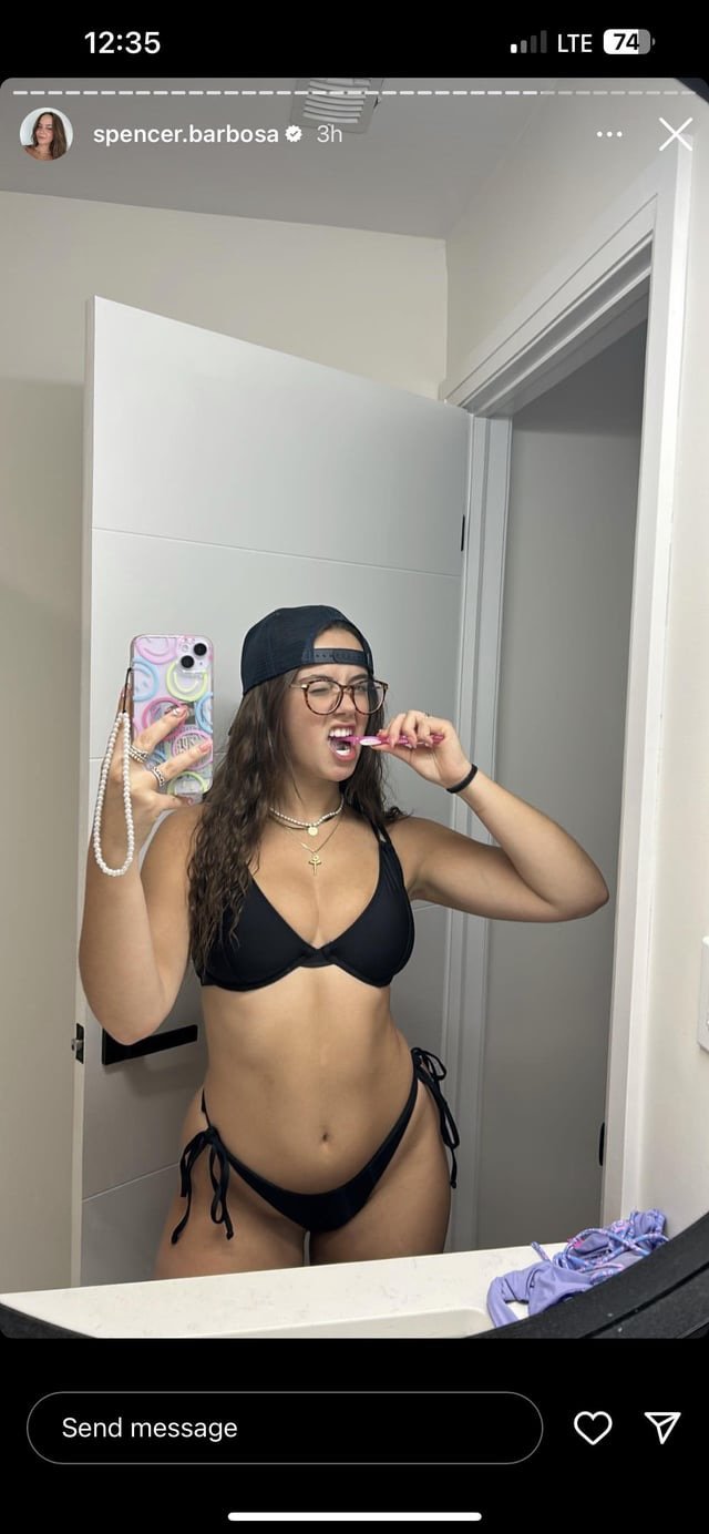 Amateur Teen Busty Spencer Barbosa #2ioO3QP8