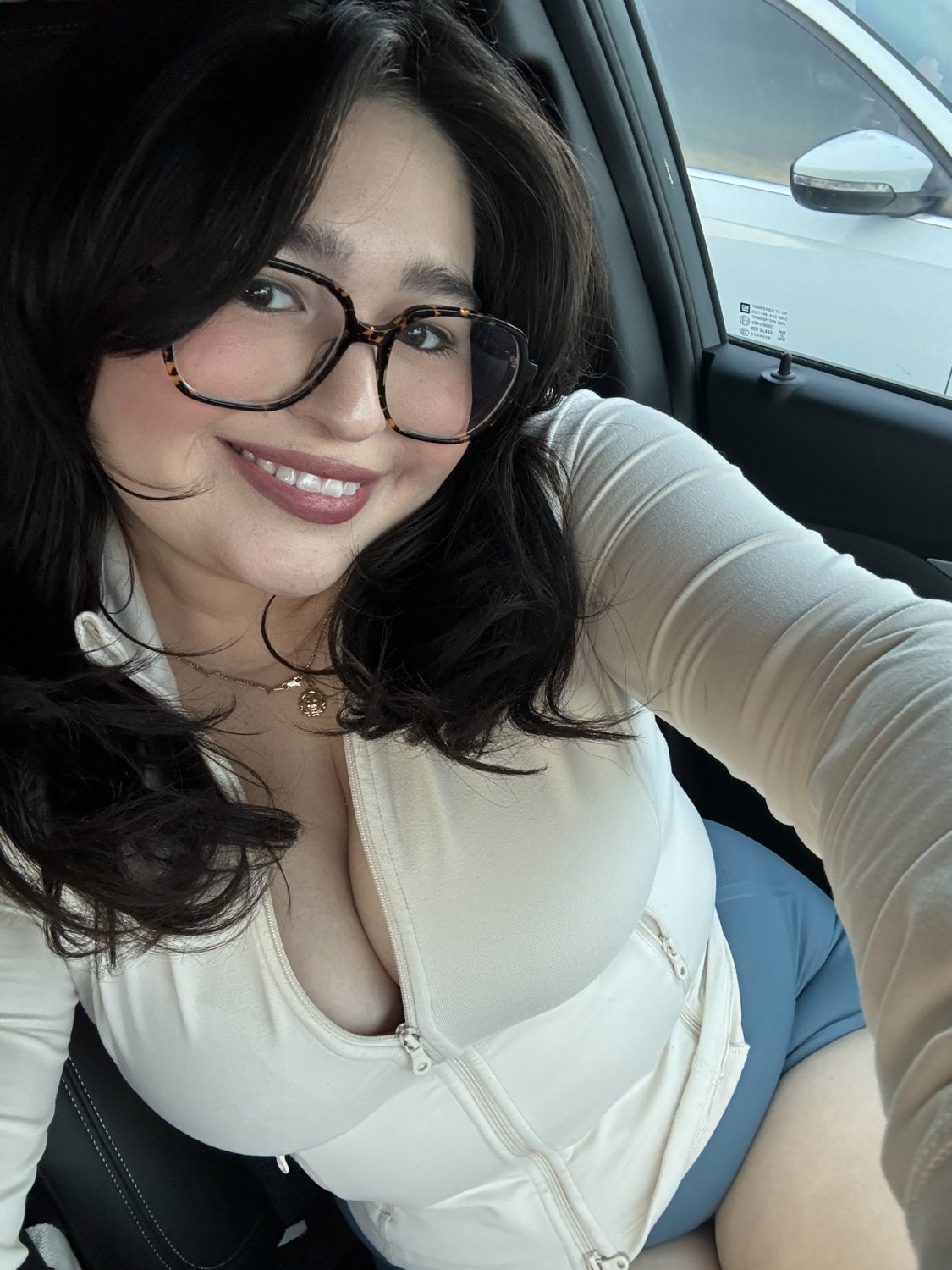 Sexy busty latina teen Kayla #2SiwekkH