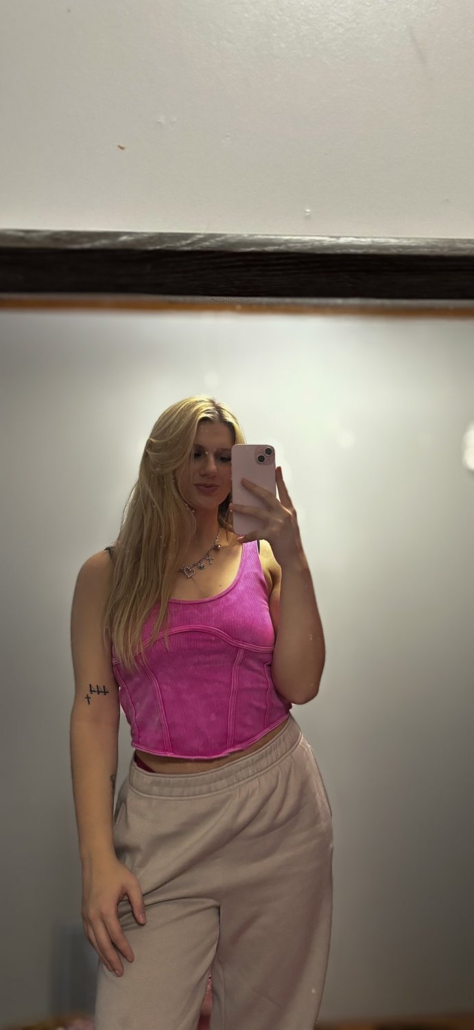 Arkansas blonde showing off #2ZlZ9fXC