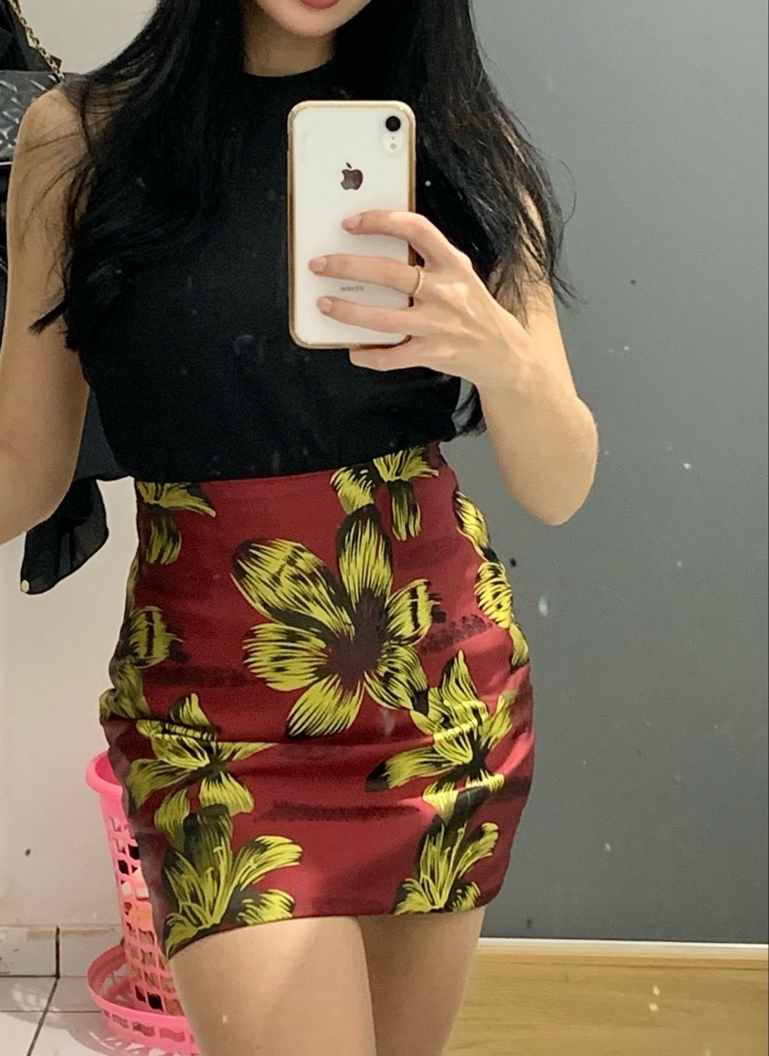Dedada na bunda e boquete da puta linda enviada por seguidor #3AEExIIg