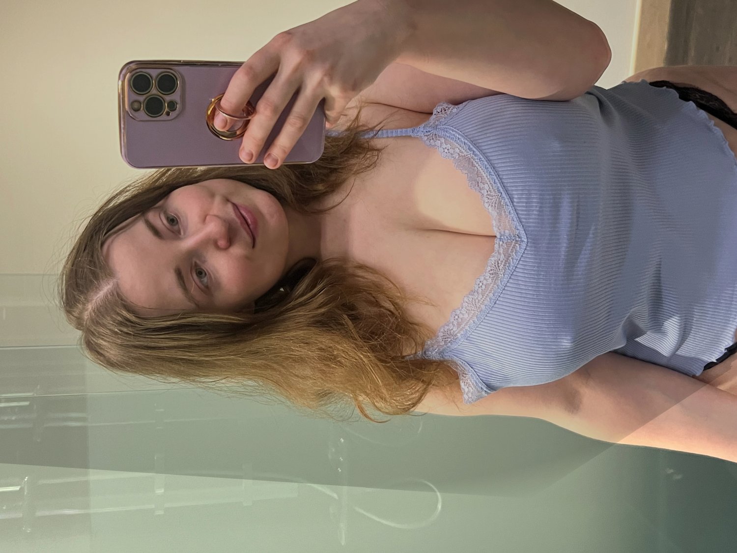 I fuck on the first date btw #3FG0QAD2