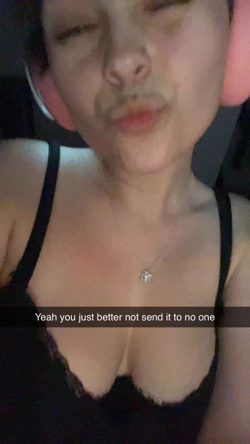 Big Titty Ex-Girlfriend’s Nudes LEAKED Stripping! #3kGaKINj