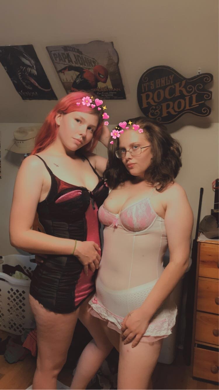 Chubby Slut & Friend #3YyIj7EF