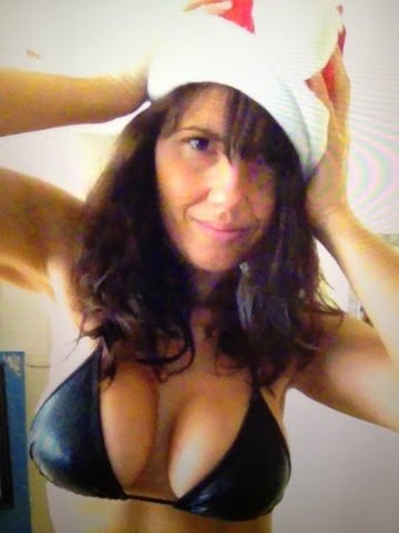 Best Friends mom in her black bikini #4Fa4QFdh