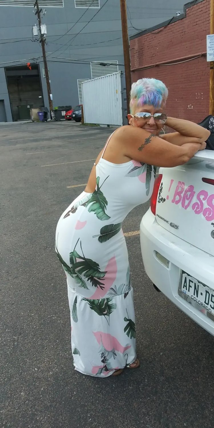 Thick gilf #4KMxuzi7