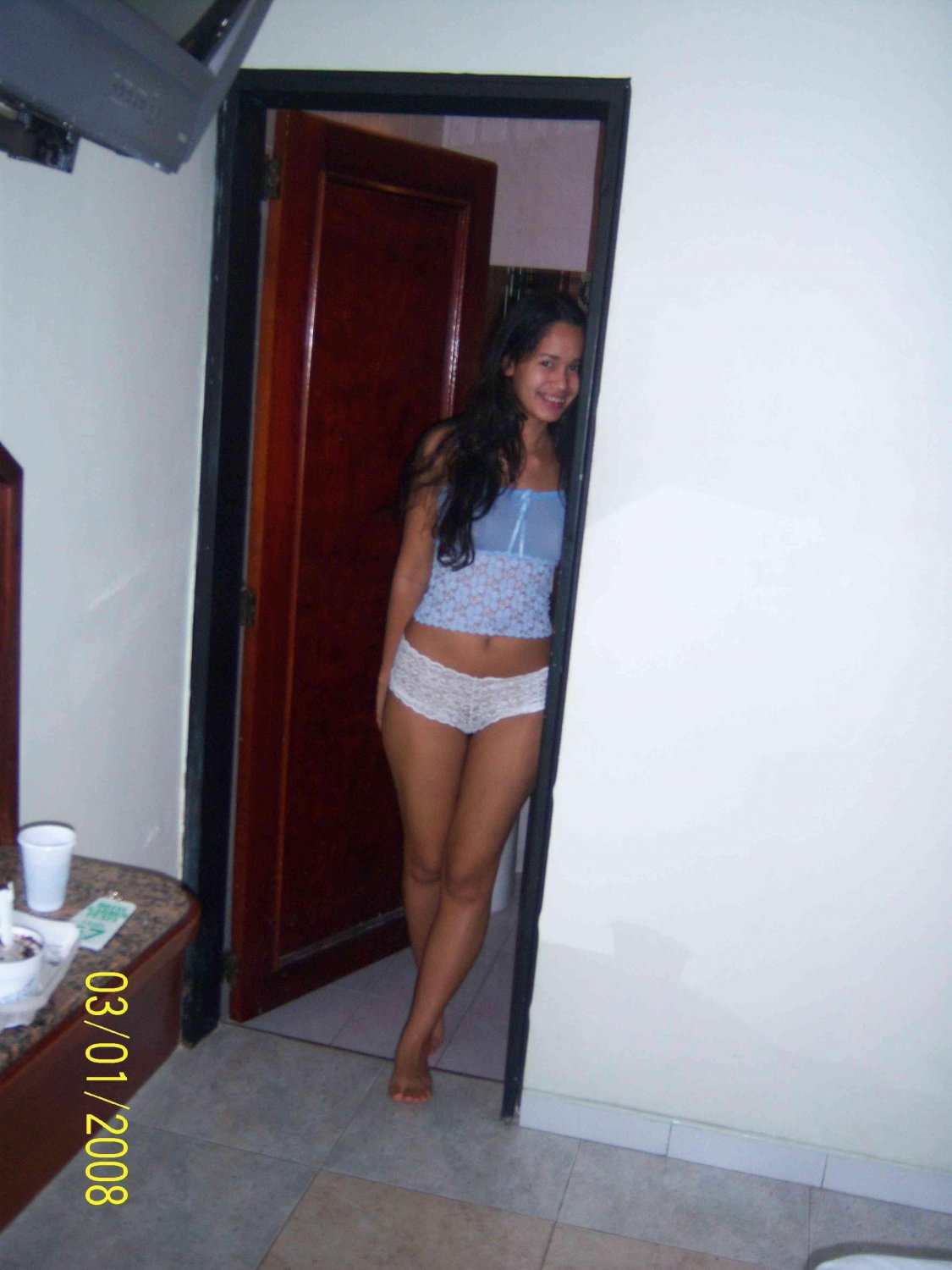 Gata linda #5dyFALsY