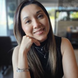 Pretty Asian MILF aged like a fine wine