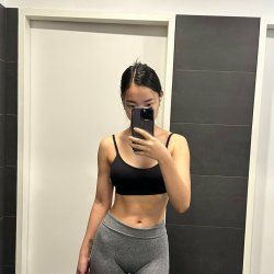 Cute Asian Teen Shows Tits and Gets Leaked