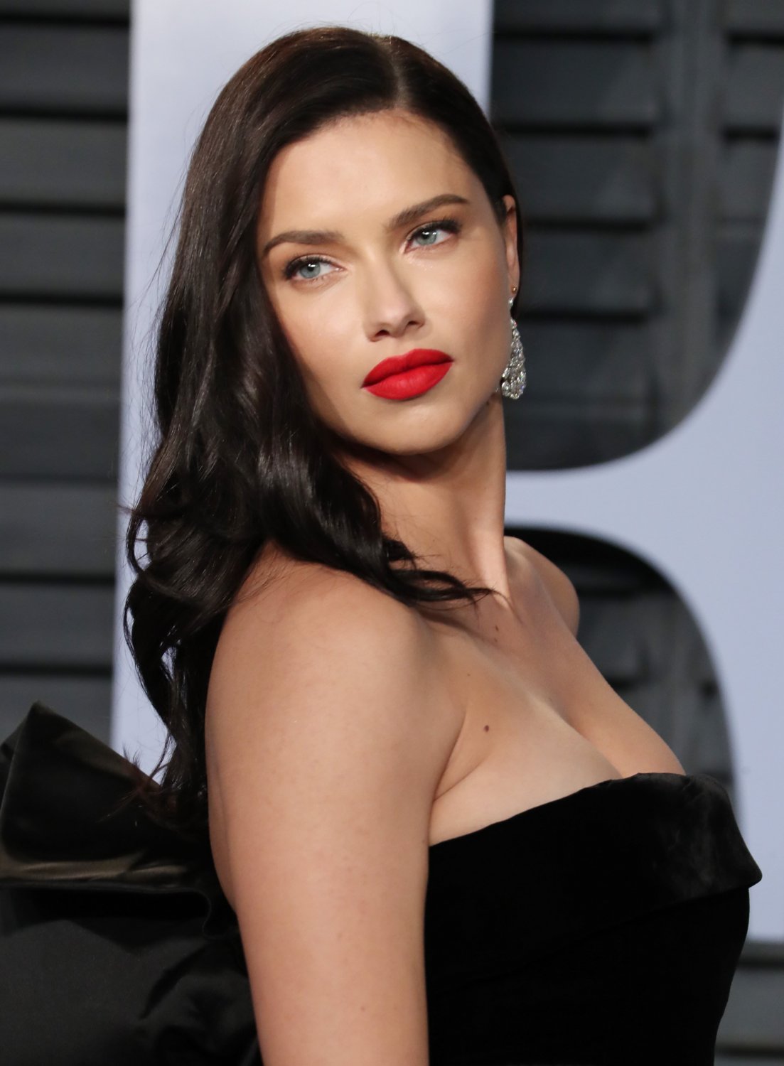 Adriana Lima - Sexy Mix #68NCILb6