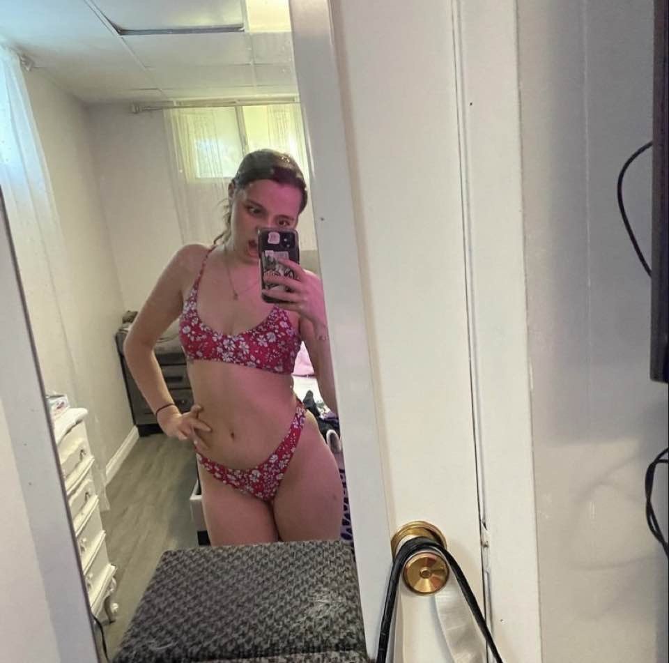 Real Blonde Teen Leaked Nudes for All to See #6g776mHy