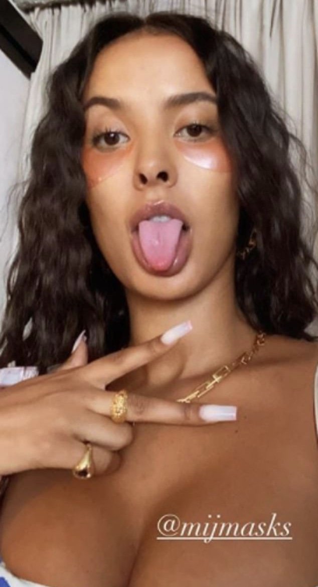 6jmj0mgi Wank it for the Jama…Maya Jama Cock Teasing in Boots Panties and Heels 💯🔥🔥😳😳✊🏾🍆💦💦 #6JMj0MGI
