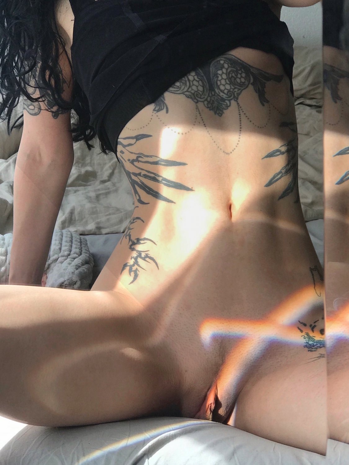 If we become friends, would you mind me being naked in front of you? #6LmXgEa7