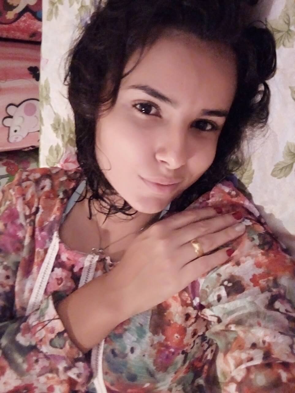 Ana morena sensualizando #6q8Ply1E