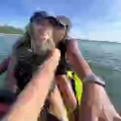 Novos vídeos do casal do Jet ski.