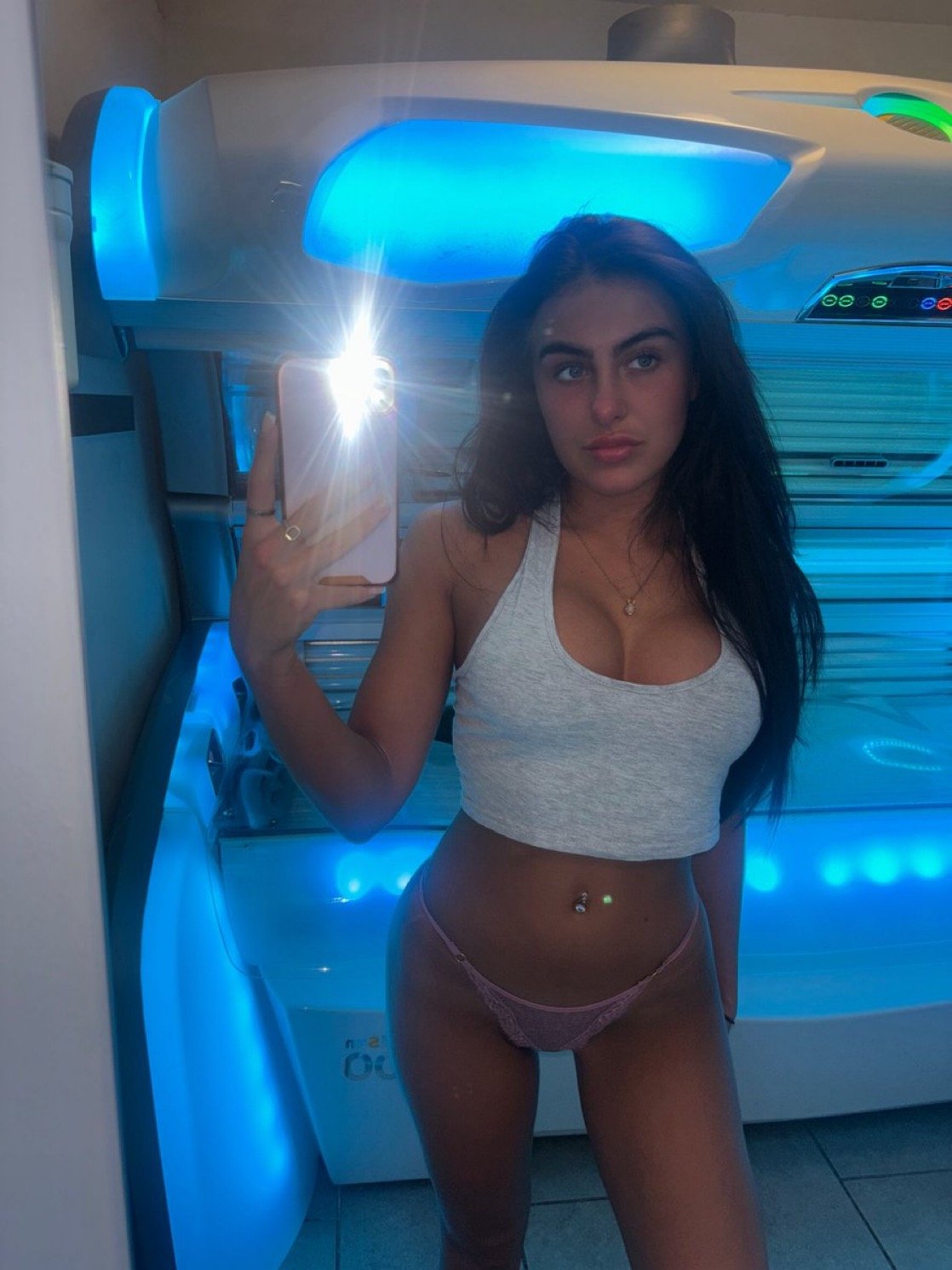 tanned uk chav #6XJGmSDz