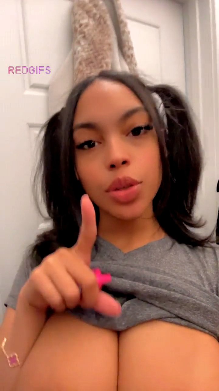 Juicy Brown Boobs #7DwgO50z