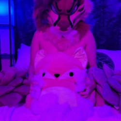 [FURRY] 😡🇲🇽 mexican demi-bisexual shepard girl (mëäņșħëp)