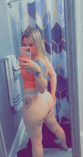 25 year old Nicole escort in INGLEWOOD LAX AREA CENTURY #7l15G2hk