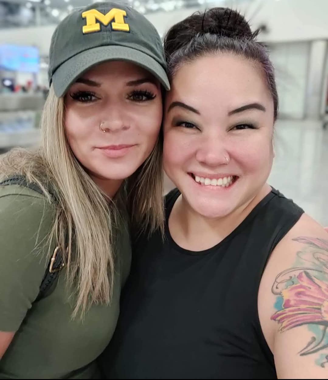 Who has more of this slut? Or a name #7NRYzaZ8