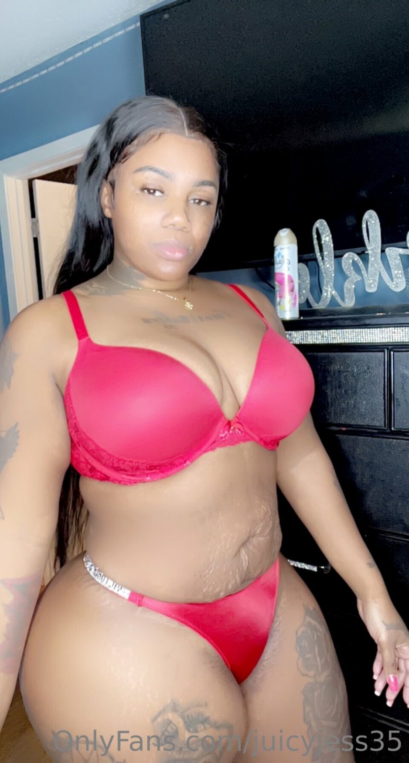 OnlyFans_174700902860126 #7Sr2p4Ym