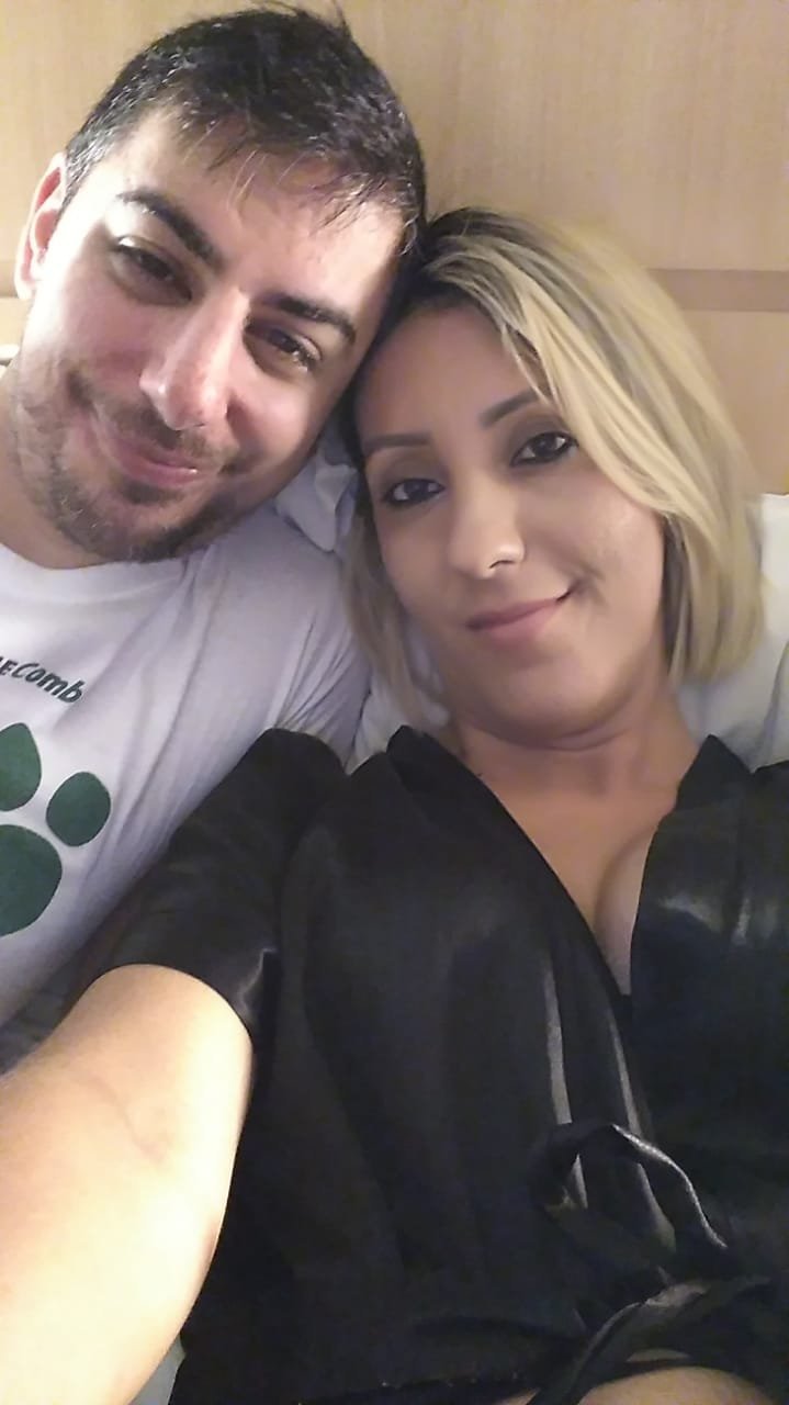Casal delicioso #7TrvvtUf